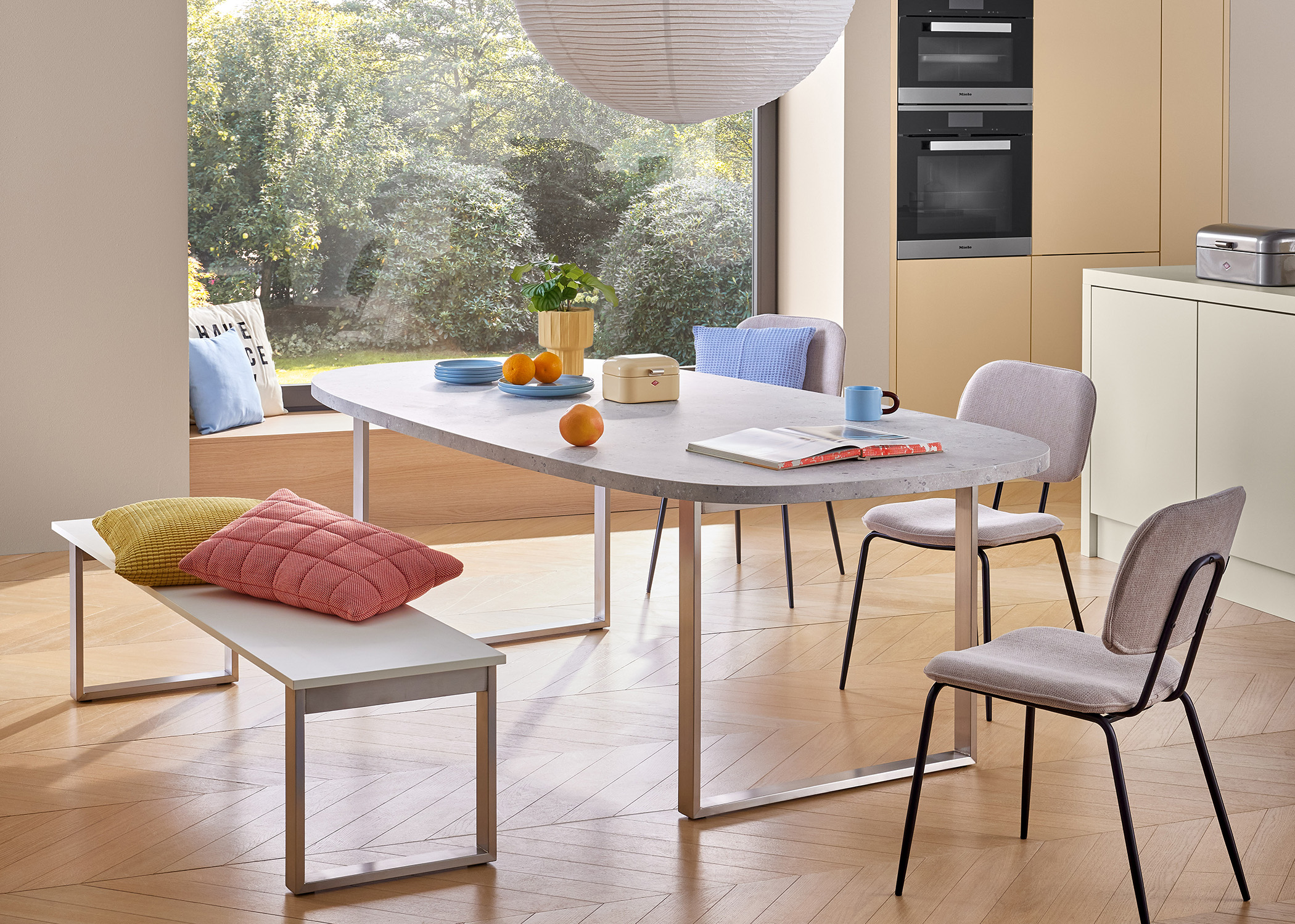 Naber TABLON® Interieur Tisch Stühle